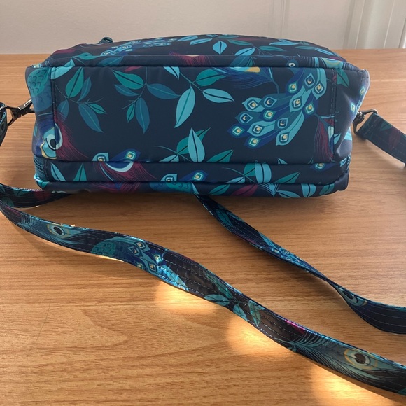 Lug Scoop Crossbody Bag Peacock Print | Travel - Every Day Use - Picture 4 of 14